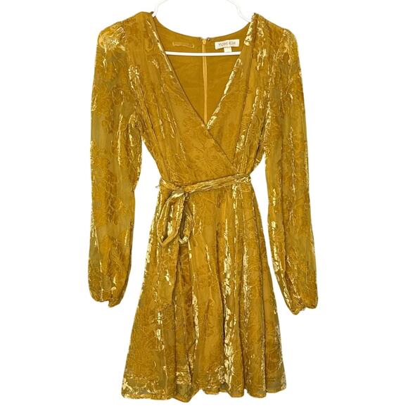 Yumi Kim Gold Velvet Wrap Midi Dress - Picture 1 of 9